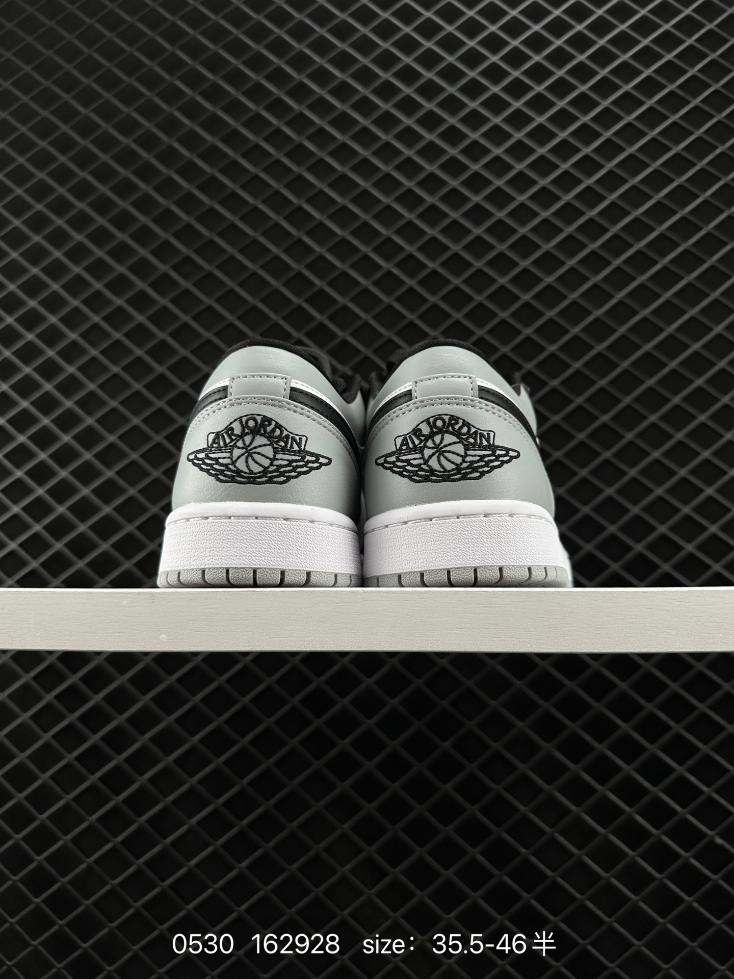 Air Jordan 1 Low AJ1